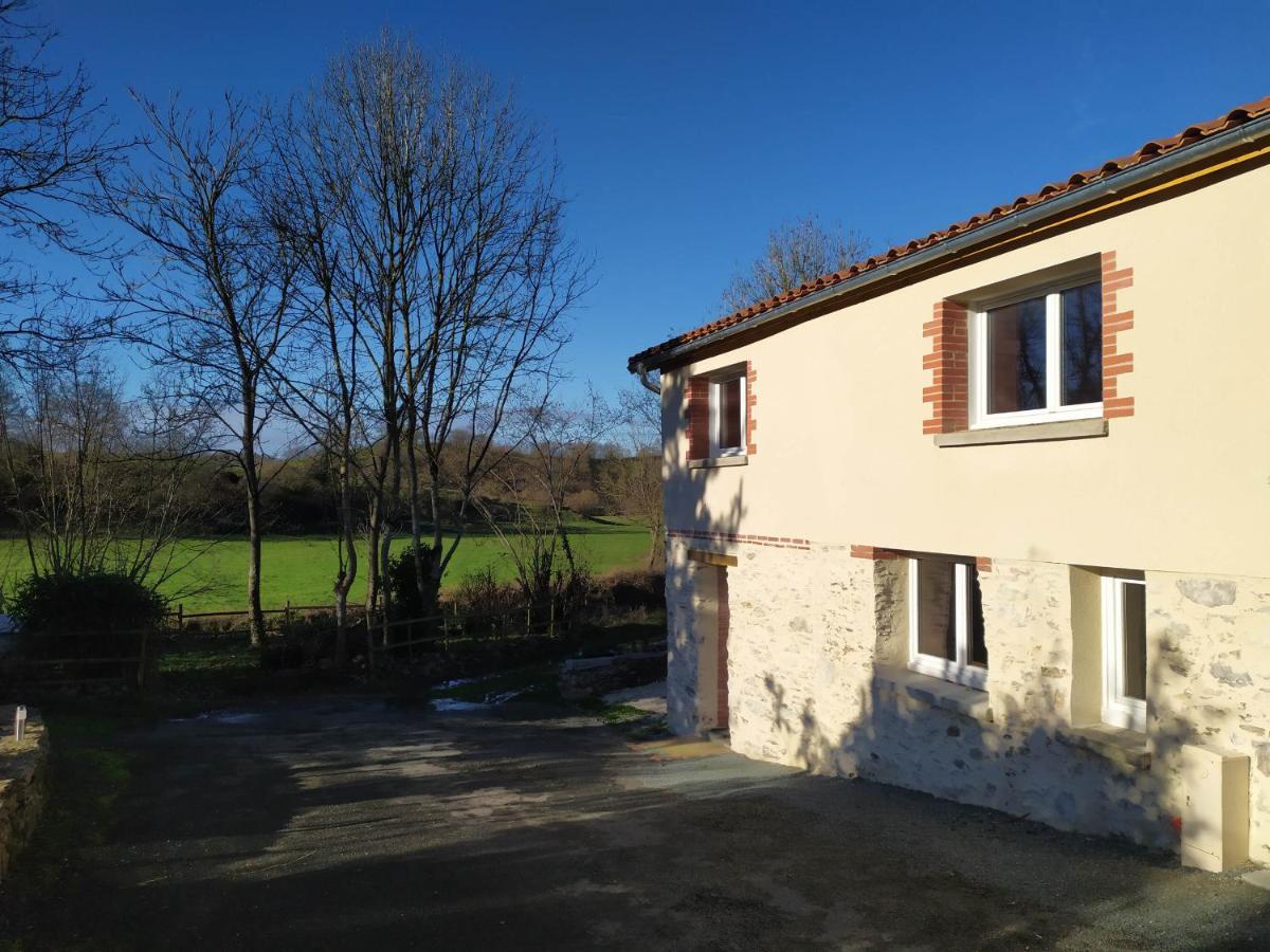 Villa Au Fil De L'Eau Le Boupère Esterno foto